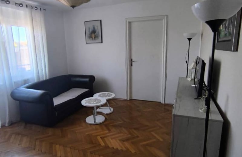 Location d’un appartement chaleureux de 3 pièces, 58 m², centre de Belgrade, Serbie